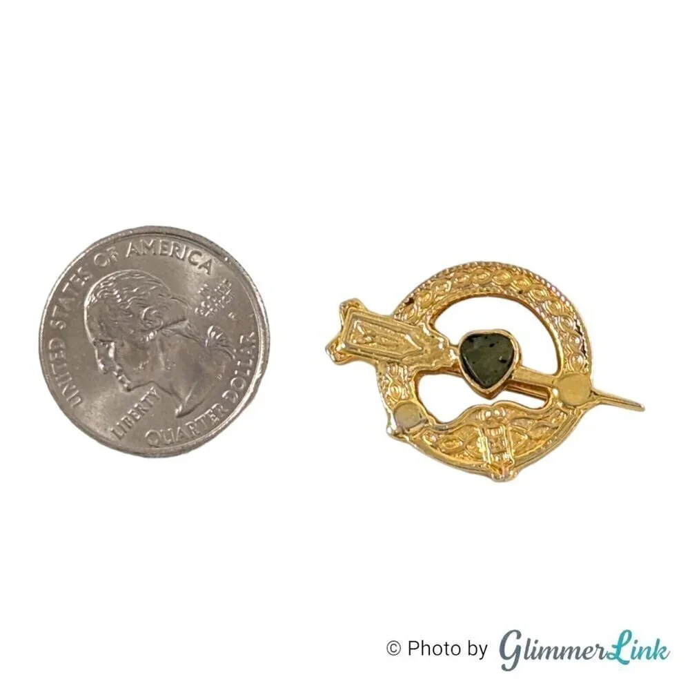 Celtic Tara Green Connemara Marbled Heart Gold Tone Brooch